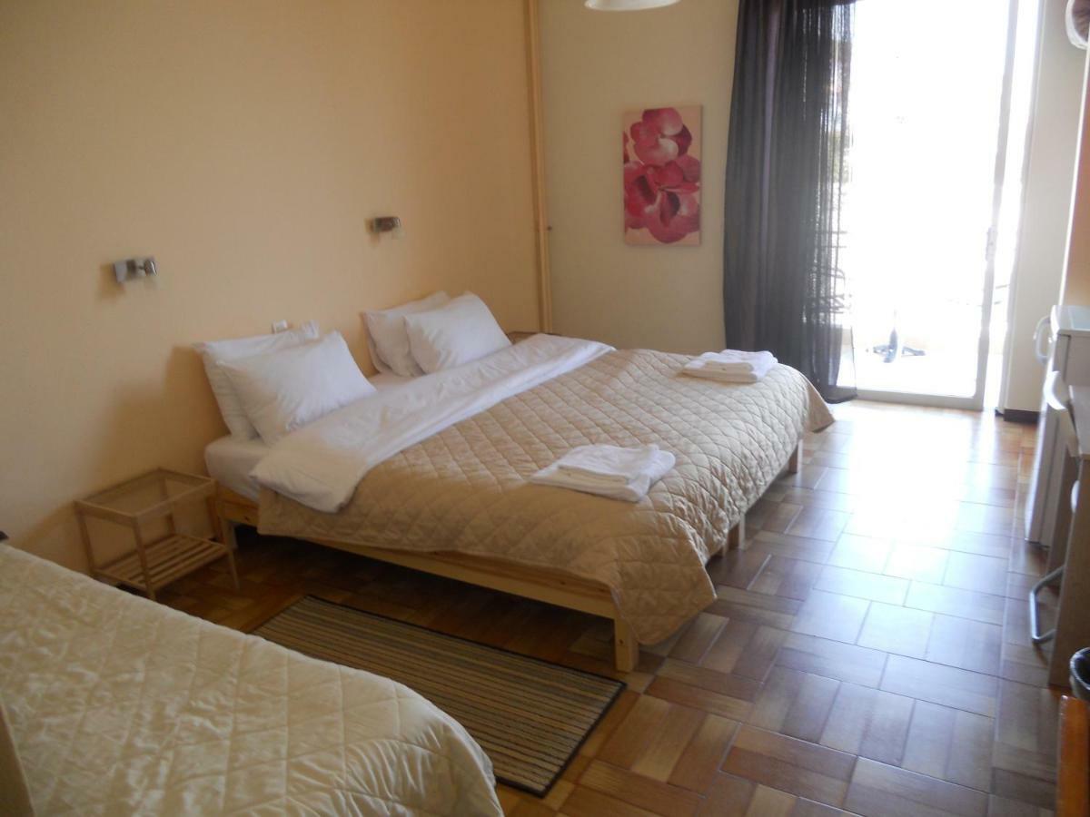 Hotel Milton Mavrovoúnion Esterno foto